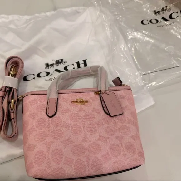 Coach Chain Bags Wallets - Picture 1 of 8